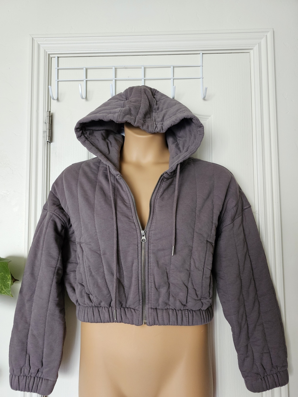 Stoosh L Quilted Hooded Cropped Jacket